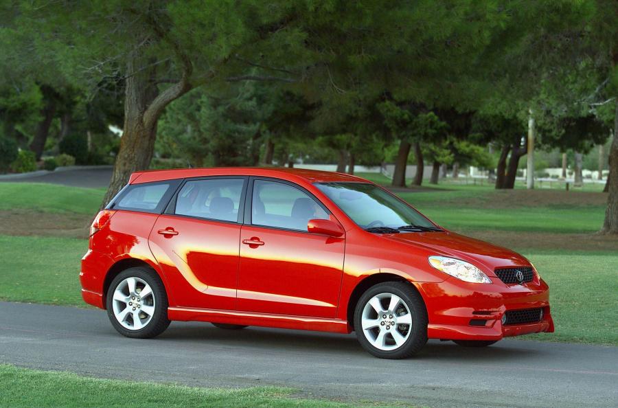  Toyota Matrix 2003 года  (фото 27 из 102)